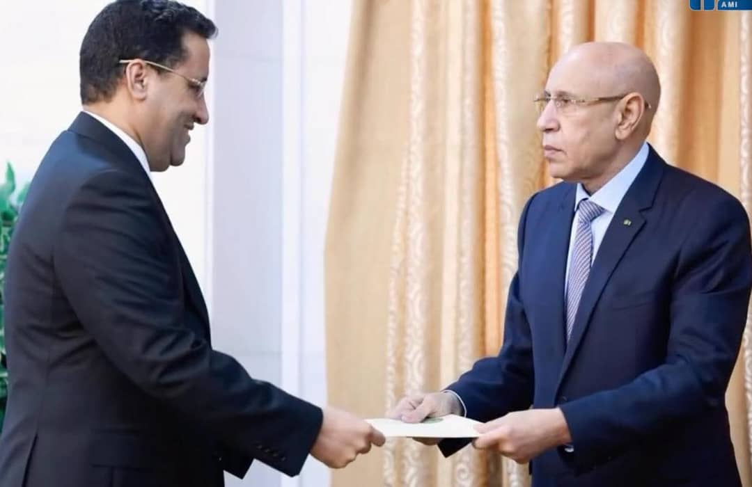 الوزير الأول يقدم لرئيس الجمهورية استقالة الحكومة
